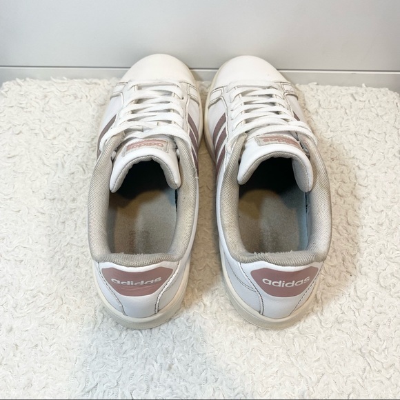 adidas Advantage Sneakers White Metallic - Size 7.5 - Picture 10 of 13